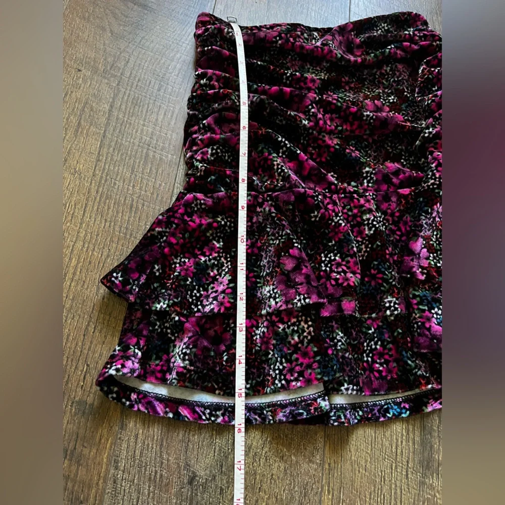 SO Floral Velvet Mini Skirt Ruched Ruffle Hem dark fairycore‎ size XS